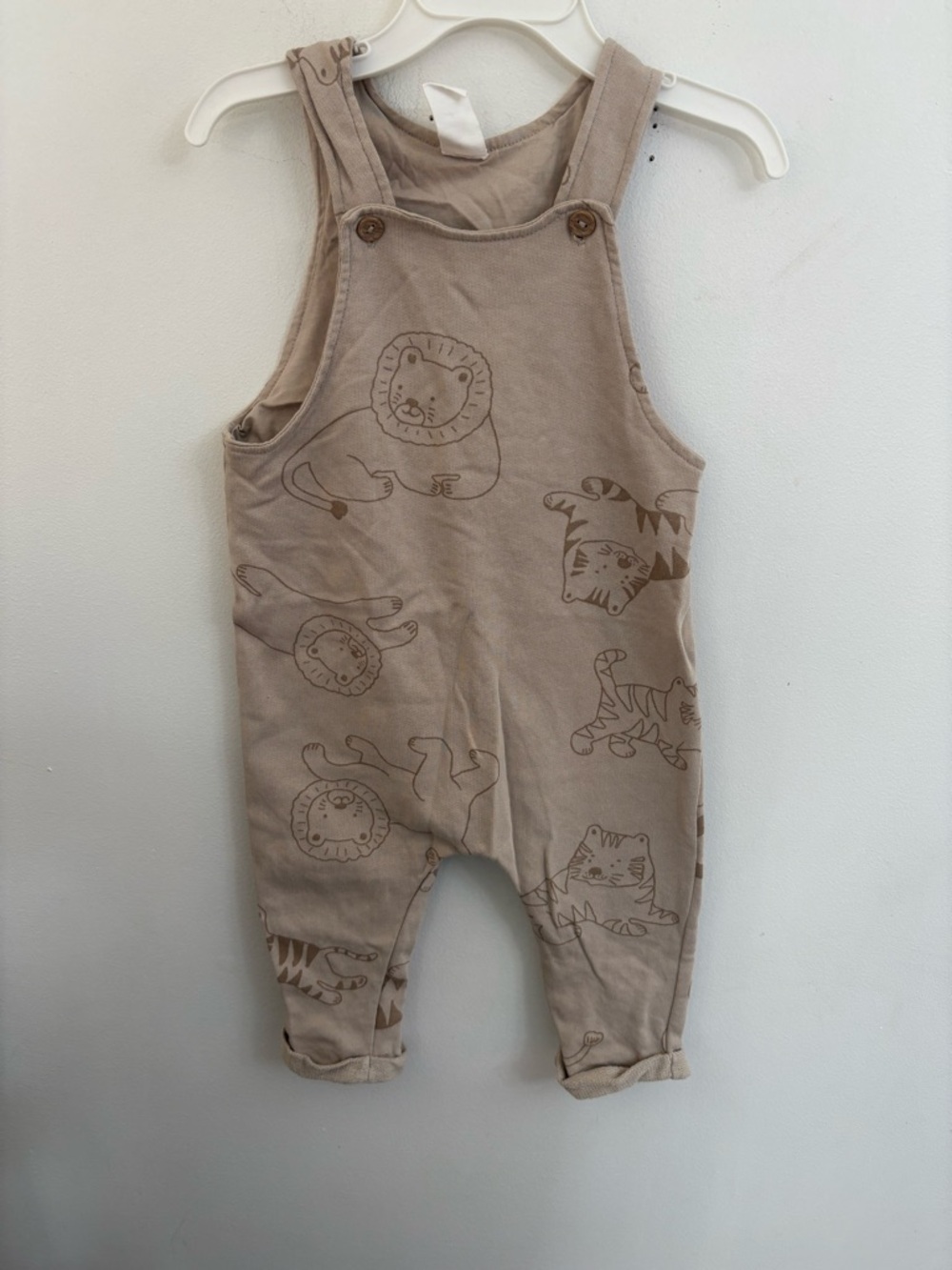 4/30$ H&M Beige Lion & Tiger Print Overalls 9-12 months